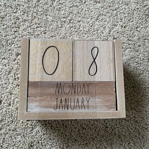 Rae Dunn Calendar